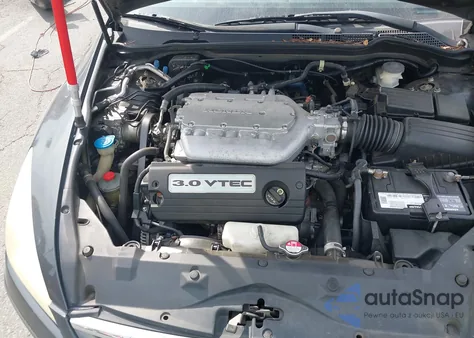 2006 Honda Accord 3.0 Ex из США, поврежденный, VIN 1HGCM66526A016762